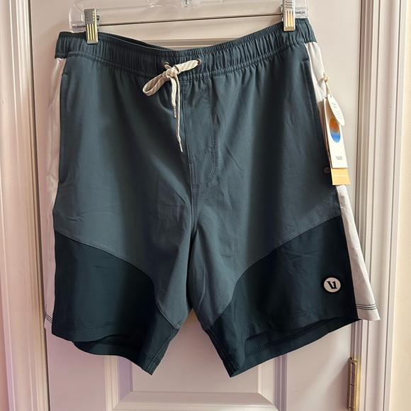 Vuori Other - VUORI Kore Short X1 Lined 7.5" Lt. Deep Sea/Deep Sea/Salt